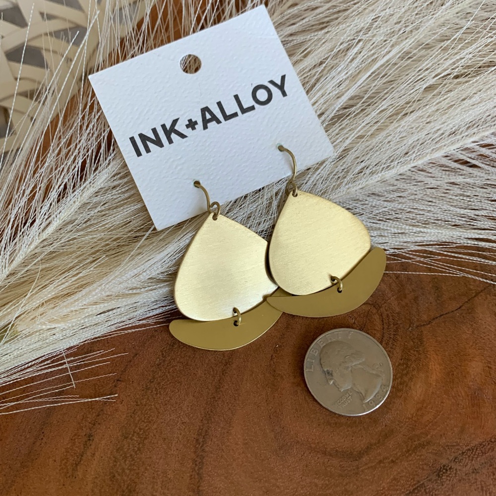 INK+ALLOY Gold Geometric Earrings - Picture 5 of 5